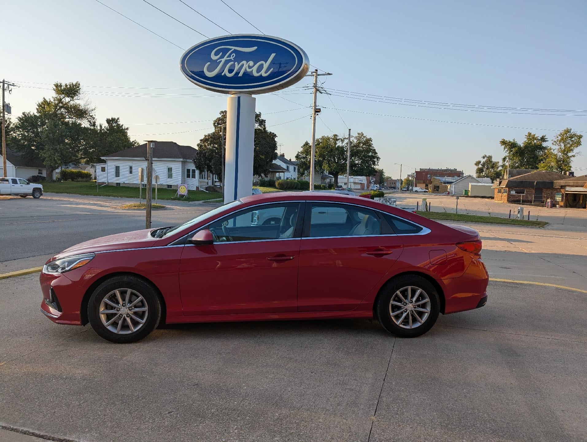 2018 Hyundai SONATA Eco 1.6L in Scarlet Red — front three-quarter view